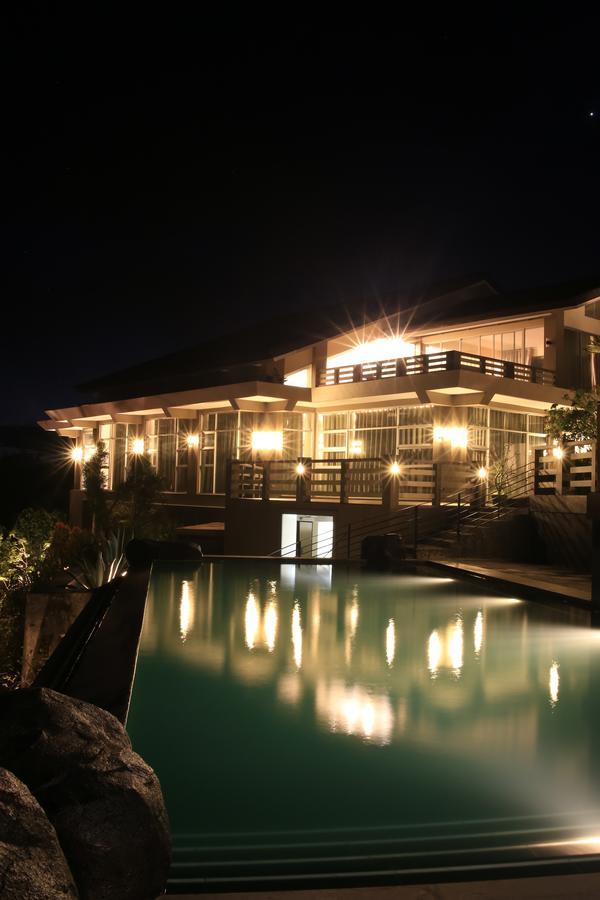 The Oriental Luxury Suites Alfonso Eksteriør billede