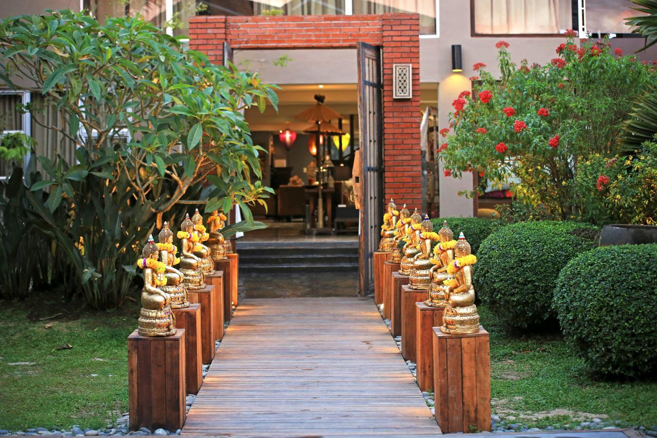 The Oriental Luxury Suites Alfonso Eksteriør billede
