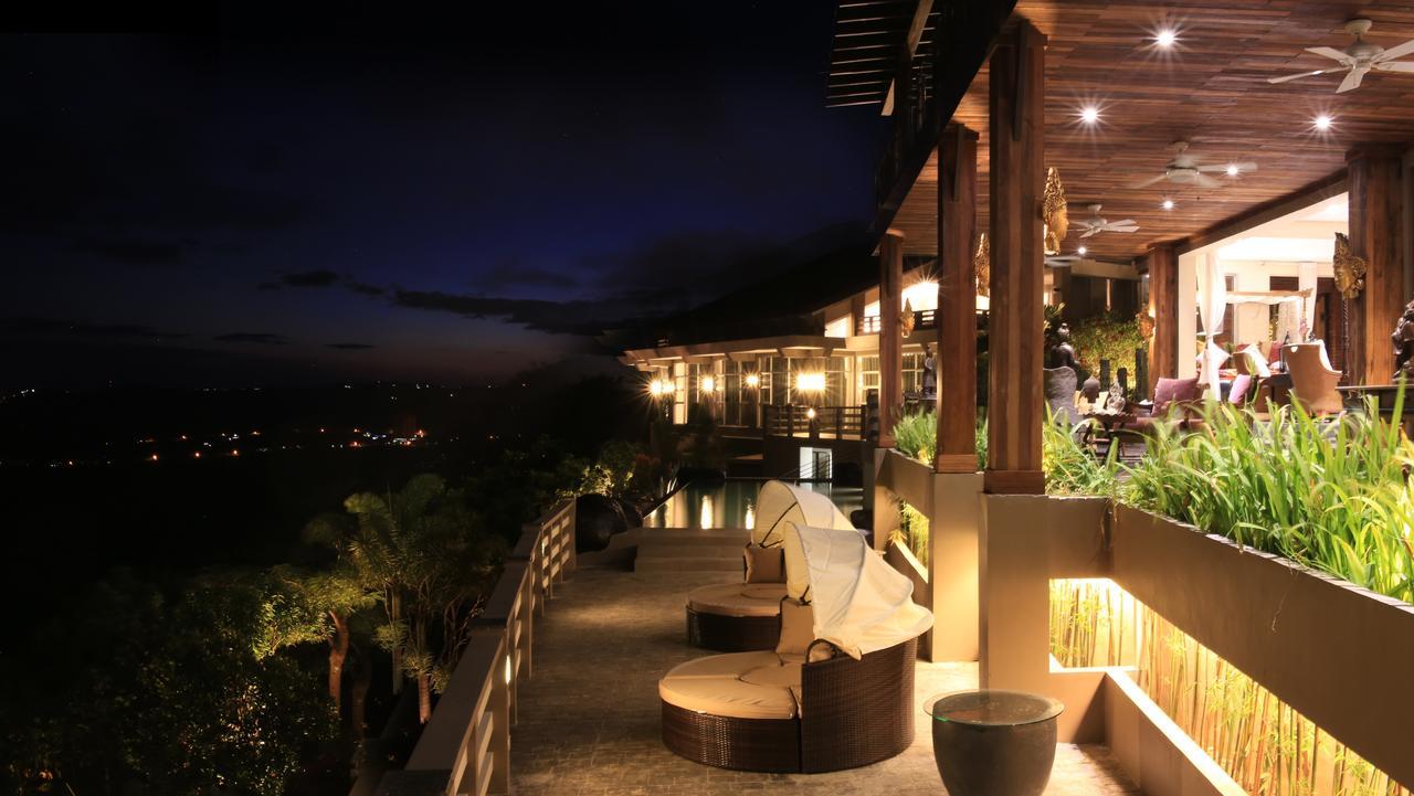 The Oriental Luxury Suites Alfonso Eksteriør billede