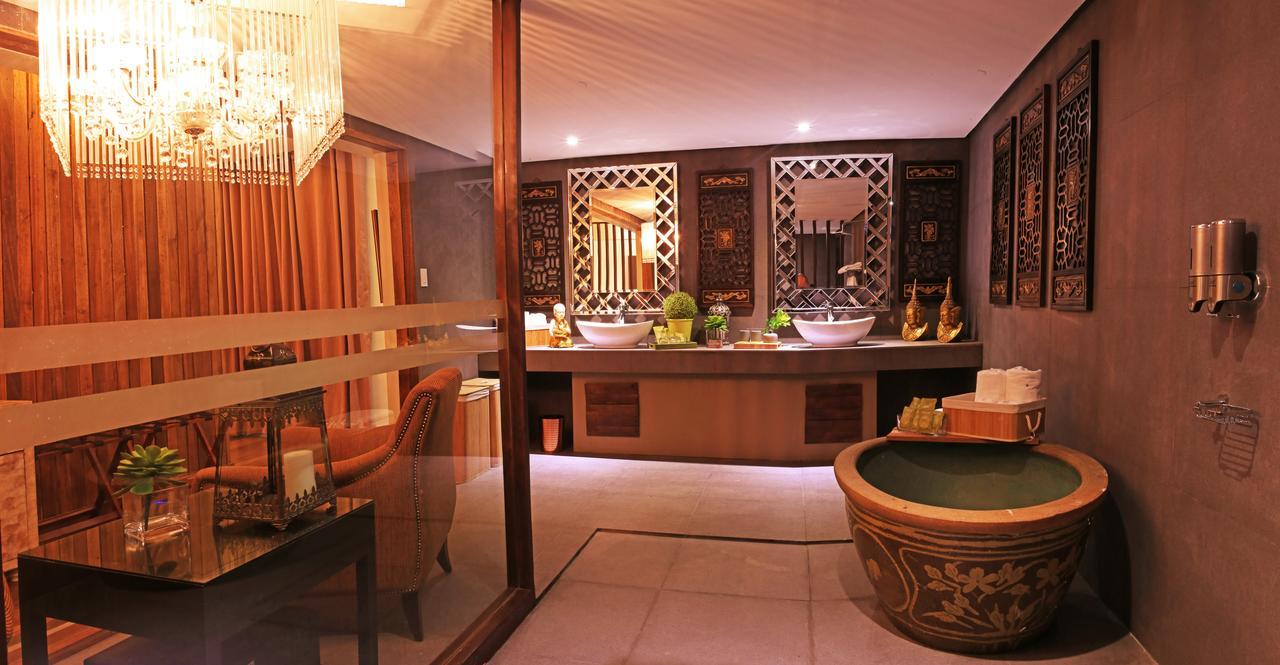 The Oriental Luxury Suites Alfonso Værelse billede